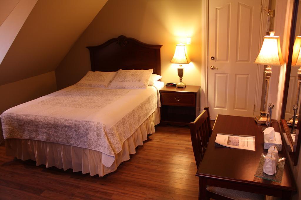 Auberge Chateau Lamontagne Sainte Anne-des-Chênes Rom bilde